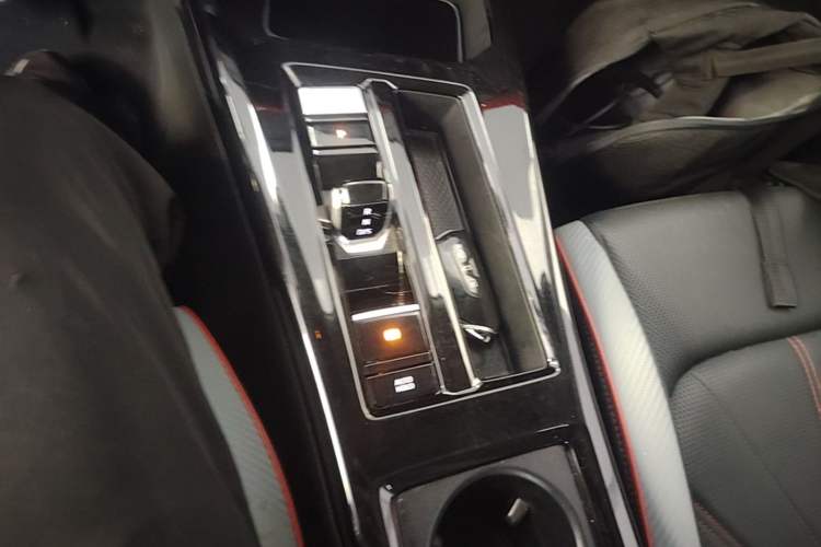 Used Volkswagen Lamando 2024 Lavida L 280TSI DSG Spicy Edition Gear Lever