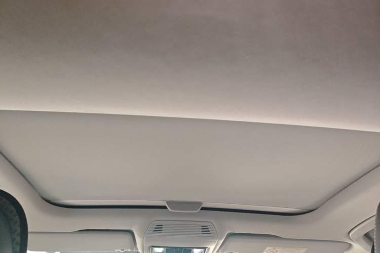 Used Volkswagen Lamando 2024 Lingdu L 200TSI DSG Trendy & Spicy Edition Headliner