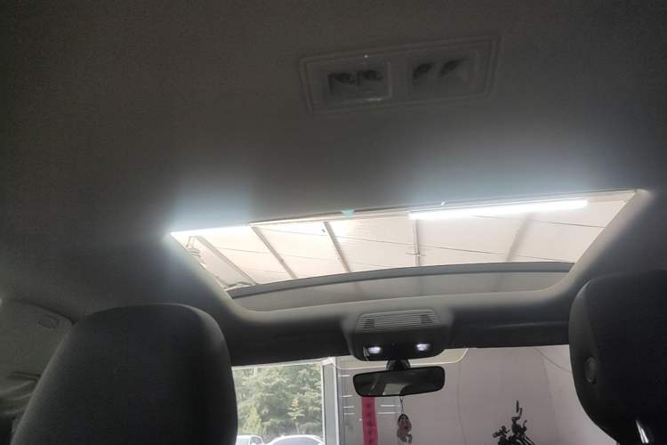 Used Volkswagen Lamando 2024 Lingdu L 200TSI DSG Trendy & Spicy Edition Headliner