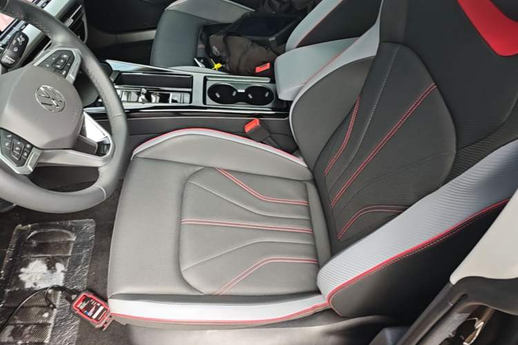 Used Volkswagen Lamando 2024 Lavida L 280TSI DSG Spicy Edition Left Front Seat