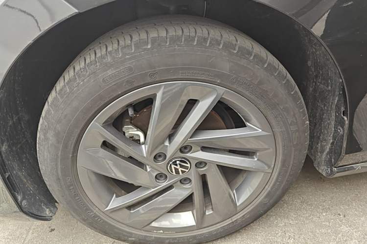 Used Volkswagen Lamando 2024 Lavida L 280TSI DSG Spicy Edition Left Front Wheel Hub