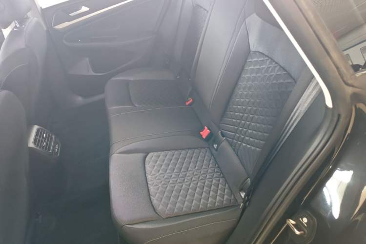 Used Volkswagen Lamando 2024 Lingdu L 200TSI DSG Trendy & Spicy Edition Left Rear Seat