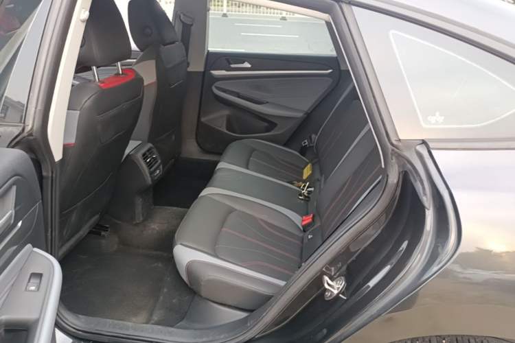 Used Volkswagen Lamando 2024 Lavida L 280TSI DSG Spicy Edition Left Rear Seat
