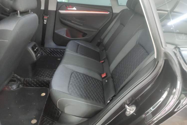 Used Volkswagen Lamando 2024 Lingdu L 200TSI DSG Trendy & Spicy Edition Left Rear Seat