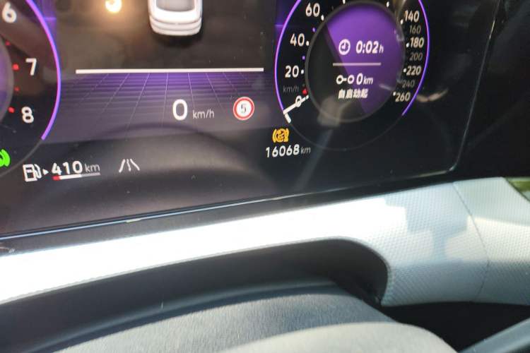 Used Volkswagen Lamando 2024 Lavida L 280TSI DSG Cool & Spicy Edition Odometer Close Up