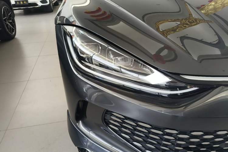 Used Volkswagen Lamando 2024 Lavida L 280TSI DSG Spicy Edition Right Front Headlight