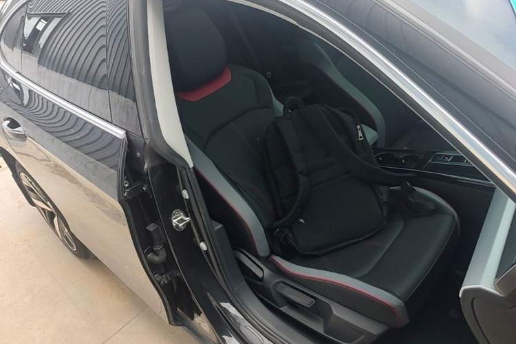 Used Volkswagen Lamando 2024 Lavida L 280TSI DSG Cool & Spicy Edition Right Front Seat