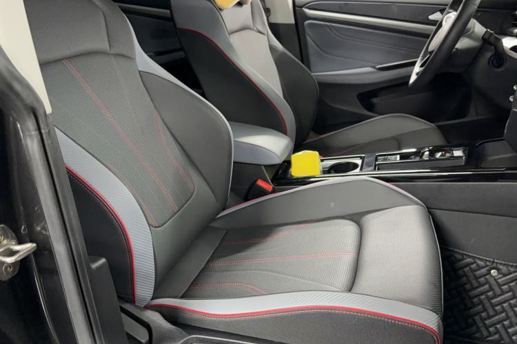 Used Volkswagen Lamando 2024 Lavida L 280TSI DSG Spicy Edition Right Front Seat