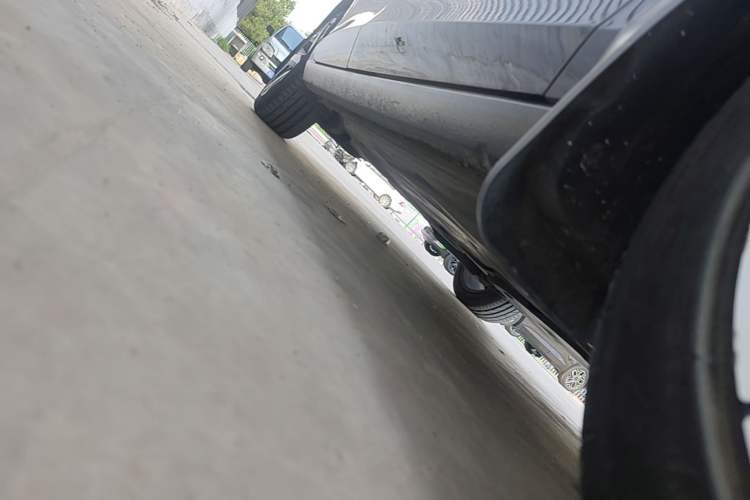 Used Volkswagen Lamando 2024 Lavida L 280TSI DSG Cool & Spicy Edition Right Side Sill