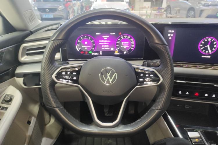 Used Volkswagen Lamando 2024 Lavida L 280TSI DSG Cool & Spicy Edition Steering Wheel