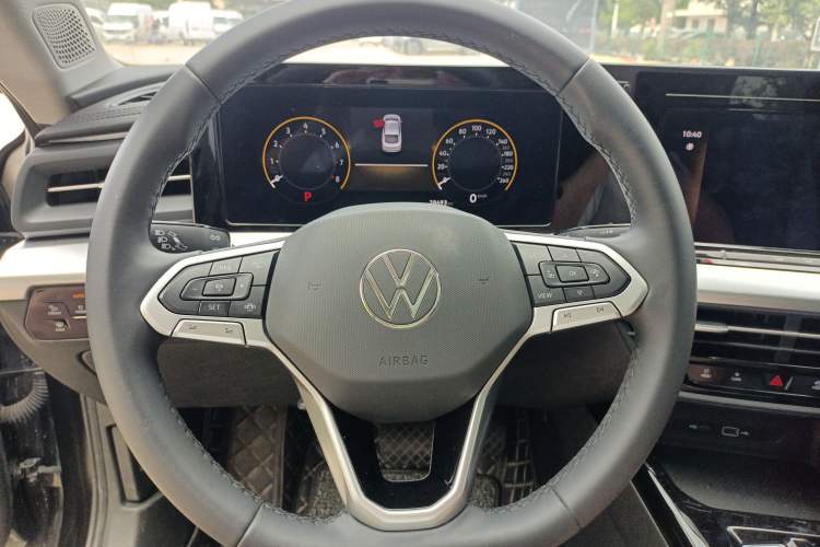 Used Volkswagen Lamando 2024 Lavida L 280TSI DSG Spicy Edition Steering Wheel