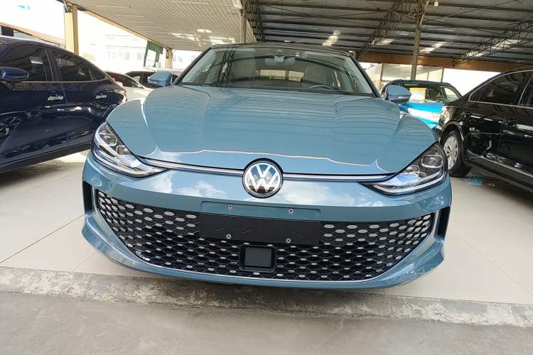 Used Volkswagen Lamando 2024 Lavida L 280TSI DSG Cool & Spicy Edition Front