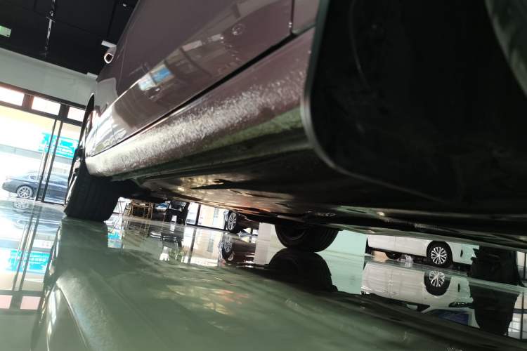 Used Volkswagen Lamando 2024 Lavida L 280TSI DSG Cool & Spicy Edition Right Side Sill