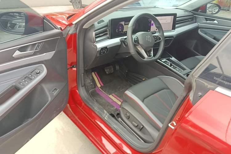 Used Volkswagen Lamando 2024 Lavida L 280TSI DSG Cool & Spicy Edition Driver Seat
