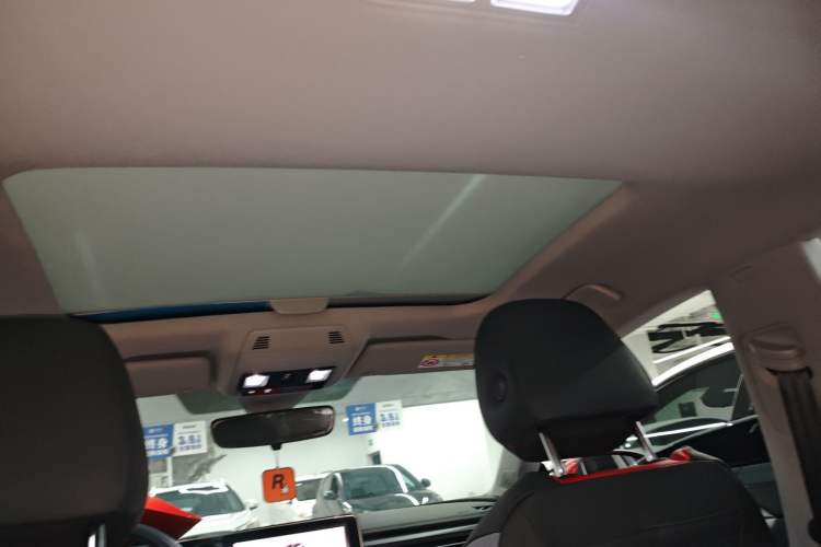 Used Volkswagen Lamando 2024 Lavida L 280TSI DSG Cool & Spicy Edition Headliner
