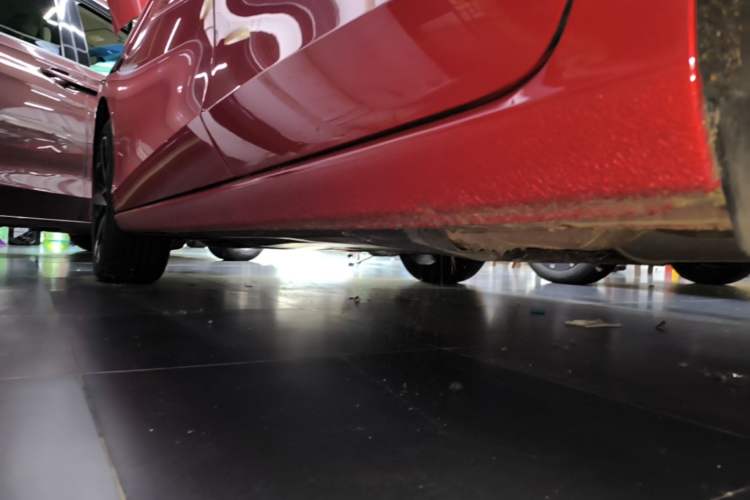 Used Volkswagen Lamando 2024 Lavida L 280TSI DSG Cool & Spicy Edition Left Side Sill