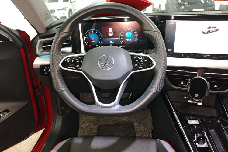 Used Volkswagen Lamando 2024 Lavida L 280TSI DSG Cool & Spicy Edition Steering Wheel