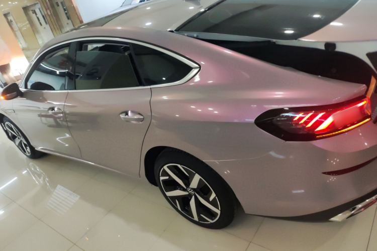 Used Volkswagen Lamando 2024 Lavida L 280TSI DSG Cool & Spicy Edition Left Side