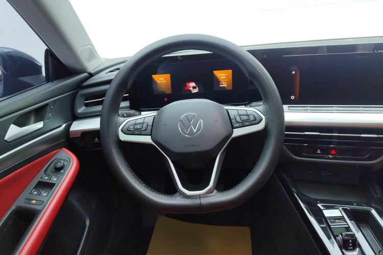 Used Volkswagen Lamando 2024 Lingdu L 200TSI DSG Trendy & Spicy Edition Steering Wheel