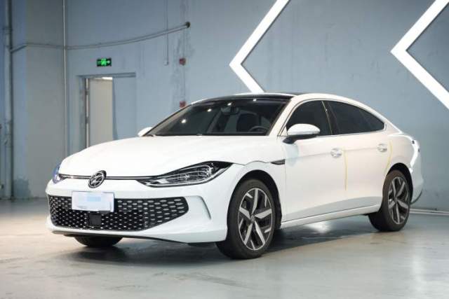 Used Volkswagen Lamando 2024 Lavida L 280TSI DSG Cool & Spicy Edition