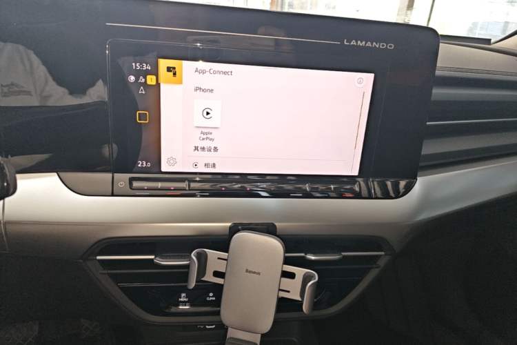 Used Volkswagen Lamando 2024 Lavida L 280TSI DSG Spicy Edition Audio And AC Panel