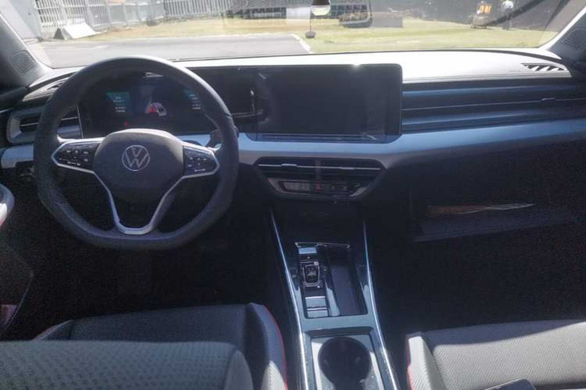 Used Volkswagen Lamando 2024 Lavida L 280TSI DSG Cool & Spicy Edition Center Console
