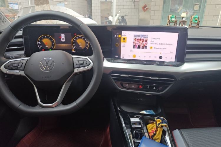 Used Volkswagen Lamando 2024 Lavida L 280TSI DSG Spicy Edition Center Console
