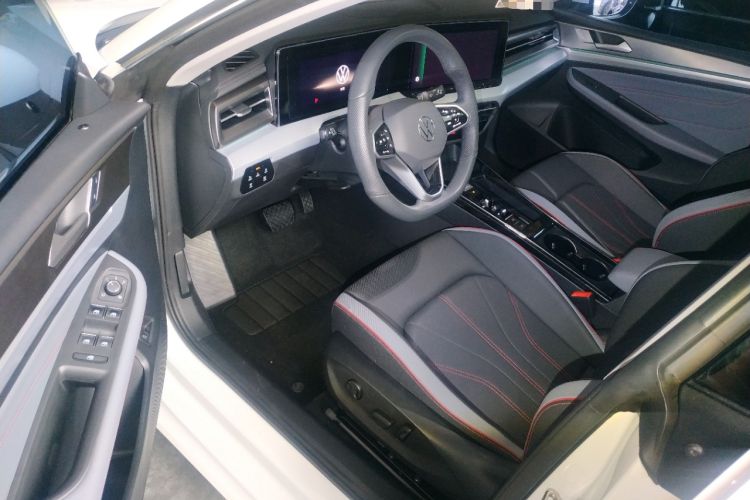 Used Volkswagen Lamando 2024 Lavida L 280TSI DSG Cool & Spicy Edition Driver Seat