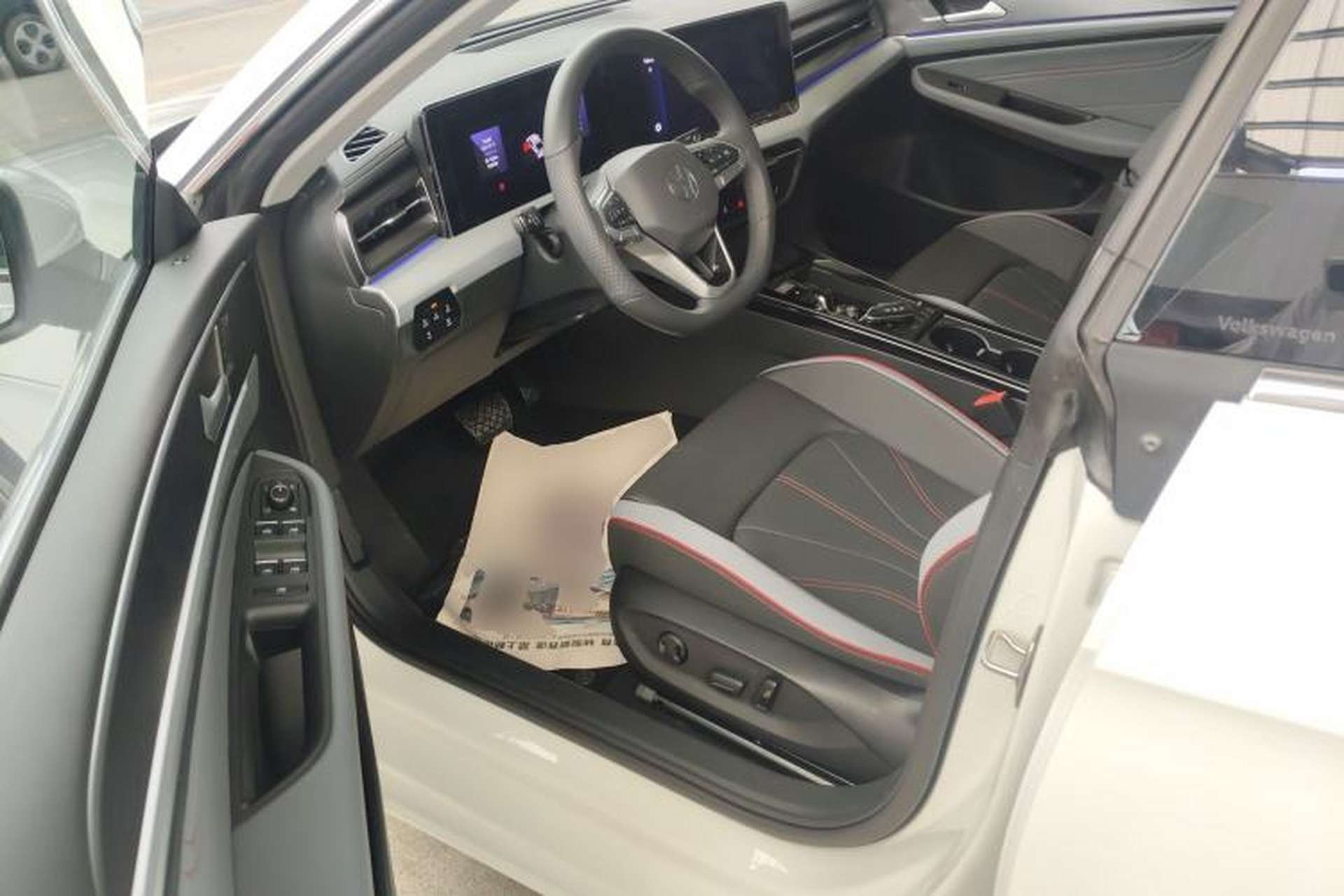 Used Volkswagen Lamando 2024 Lavida L 280TSI DSG Cool & Spicy Edition Driver Seat