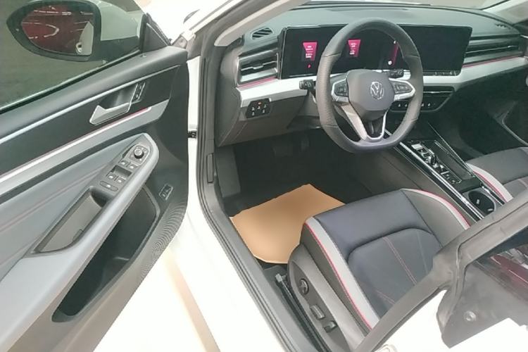 Used Volkswagen Lamando 2024 Lavida L 280TSI DSG Cool & Spicy Edition Driver Seat