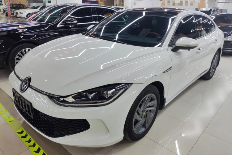 Ojetý Volkswagen Lamando 2024 Lingdu L 200TSI DSG Trendy & Spicy Edition Guazi used car, China used car export, Used car for sale, Used  cars, Cheapest cars for sale