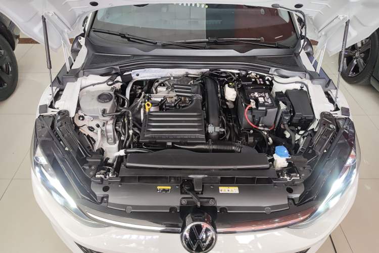 Used Volkswagen Lamando 2024 Lavida L 280TSI DSG Spicy Edition Engine Bay