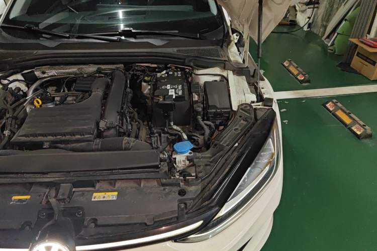 Used Volkswagen Lamando 2024 Lavida L 280TSI DSG Cool & Spicy Edition Engine Bay Left