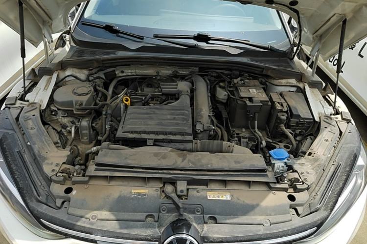 Used Volkswagen Lamando 2024 Lingdu L 200TSI DSG Trendy & Spicy Edition Engine Bay