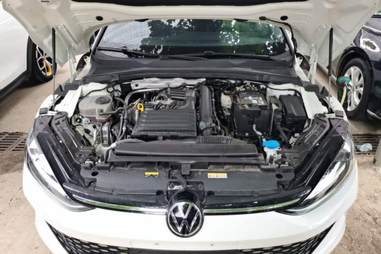 Used Volkswagen Lamando 2024 Lavida L 280TSI DSG Spicy Edition Engine Bay