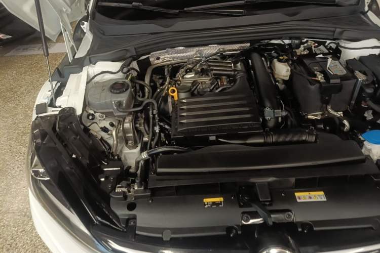 Used Volkswagen Lamando 2024 Lavida L 280TSI DSG Cool & Spicy Edition Engine Bay Right