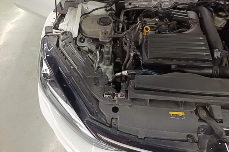 Used Volkswagen Lamando 2024 Lavida L 280TSI DSG Cool & Spicy Edition Engine Bay Right