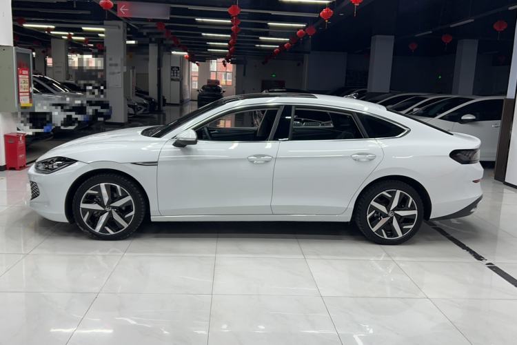 Used Volkswagen Lamando 2024 Lavida L 280TSI DSG Cool & Spicy Edition Exterior 2