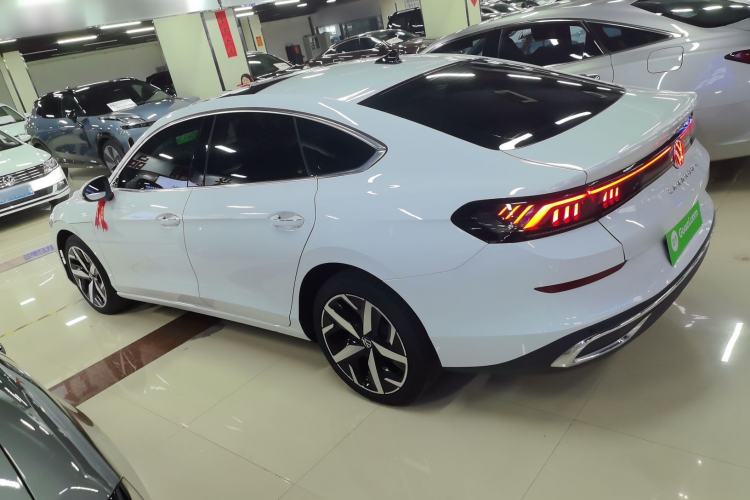 Used Volkswagen Lamando 2024 Lavida L 280TSI DSG Cool & Spicy Edition Exterior 3