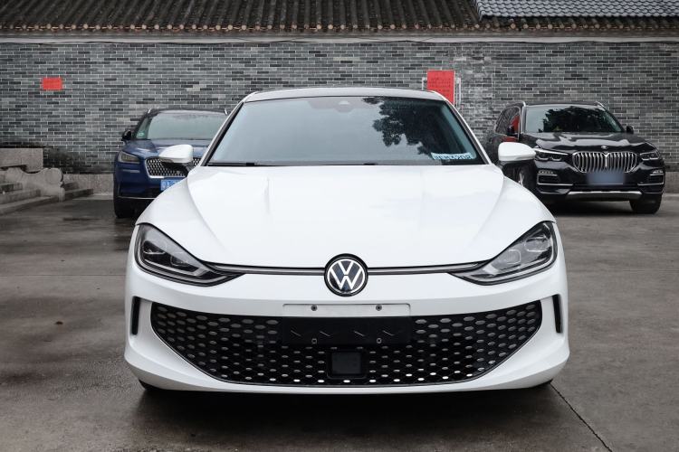 Used Volkswagen Lamando 2024 Lavida L 280TSI DSG Cool & Spicy Edition Exterior 3