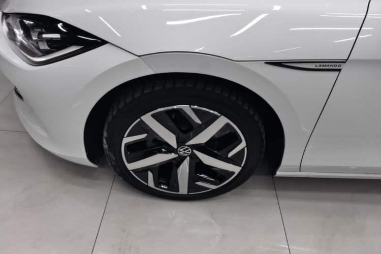 Used Volkswagen Lamando 2024 Lavida L 280TSI DSG Cool & Spicy Edition Exterior 4