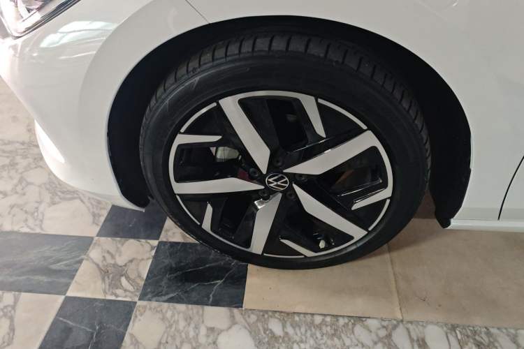 Used Volkswagen Lamando 2024 Lavida L 280TSI DSG Cool & Spicy Edition Exterior 4