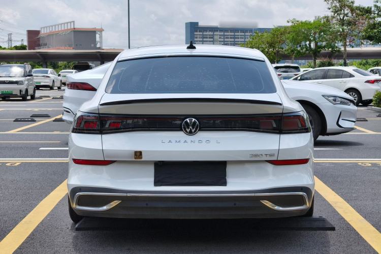 Used Volkswagen Lamando 2024 Lavida L 280TSI DSG Cool & Spicy Edition Exterior 4