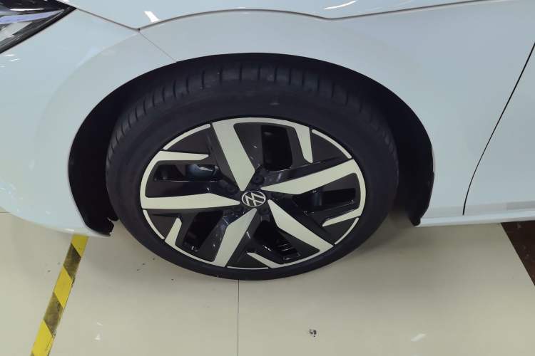 Used Volkswagen Lamando 2024 Lavida L 280TSI DSG Cool & Spicy Edition Exterior 7