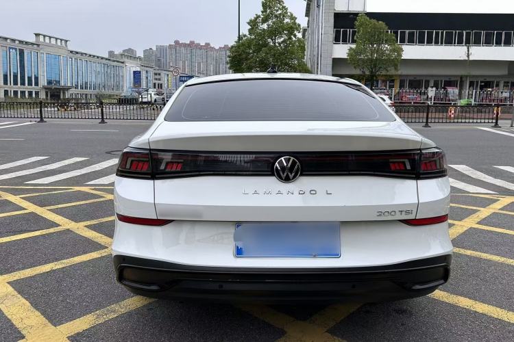 Used Volkswagen Lamando 2024 Lingdu L 200TSI DSG Trendy & Spicy Edition Exterior 8
