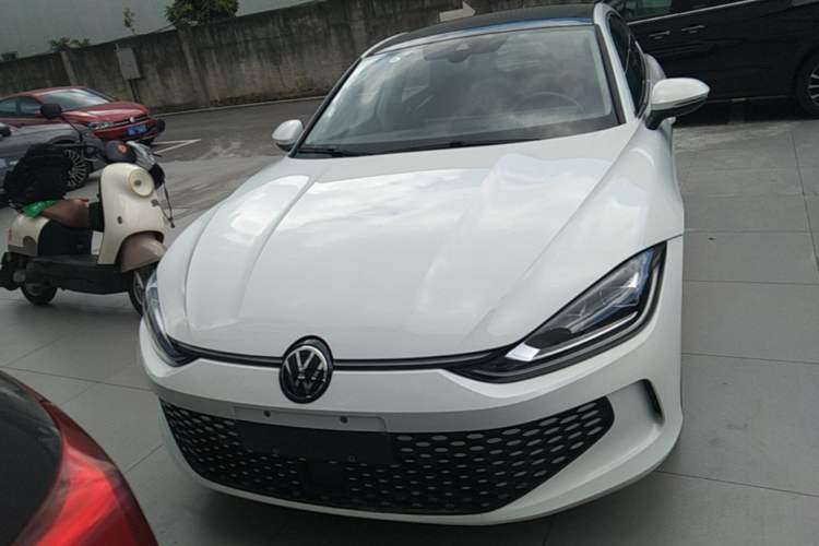 Used Volkswagen Lamando 2024 Lavida L 280TSI DSG Cool & Spicy Edition Front