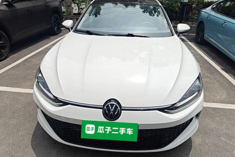 Used Volkswagen Lamando 2024 Lingdu L 200TSI DSG Trendy & Spicy Edition Front