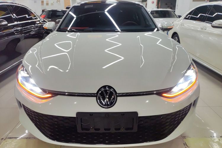 Used Volkswagen Lamando 2024 Lingdu L 200TSI DSG Trendy & Spicy Edition Front