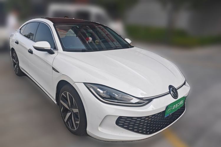Used Volkswagen Lamando 2024 Lavida L 280TSI DSG Cool & Spicy Edition Front Right 45 Deg
