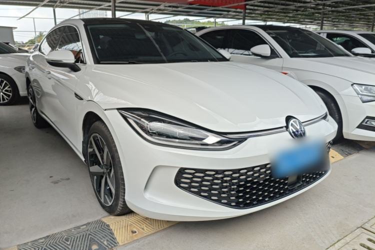 Used Volkswagen Lamando 2024 Lavida L 280TSI DSG Cool & Spicy Edition Front Right 45 Deg